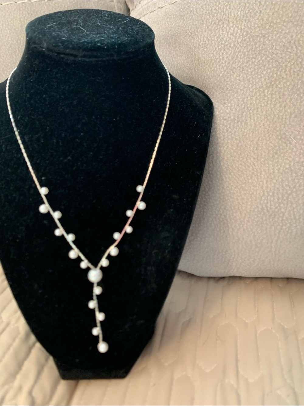 NWOT Delicate White Pearl Y-Drop Necklace
